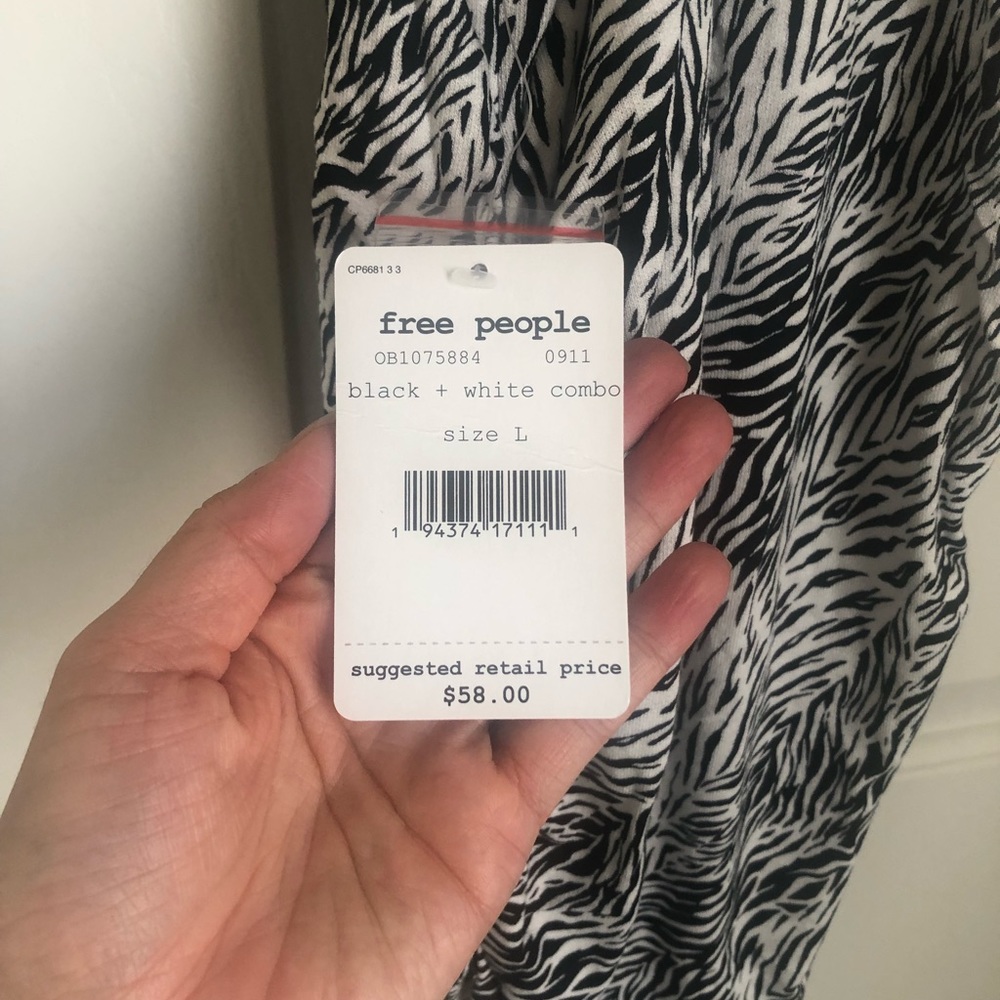 NWT Free People Ruched Tank - Picture 3 of 3